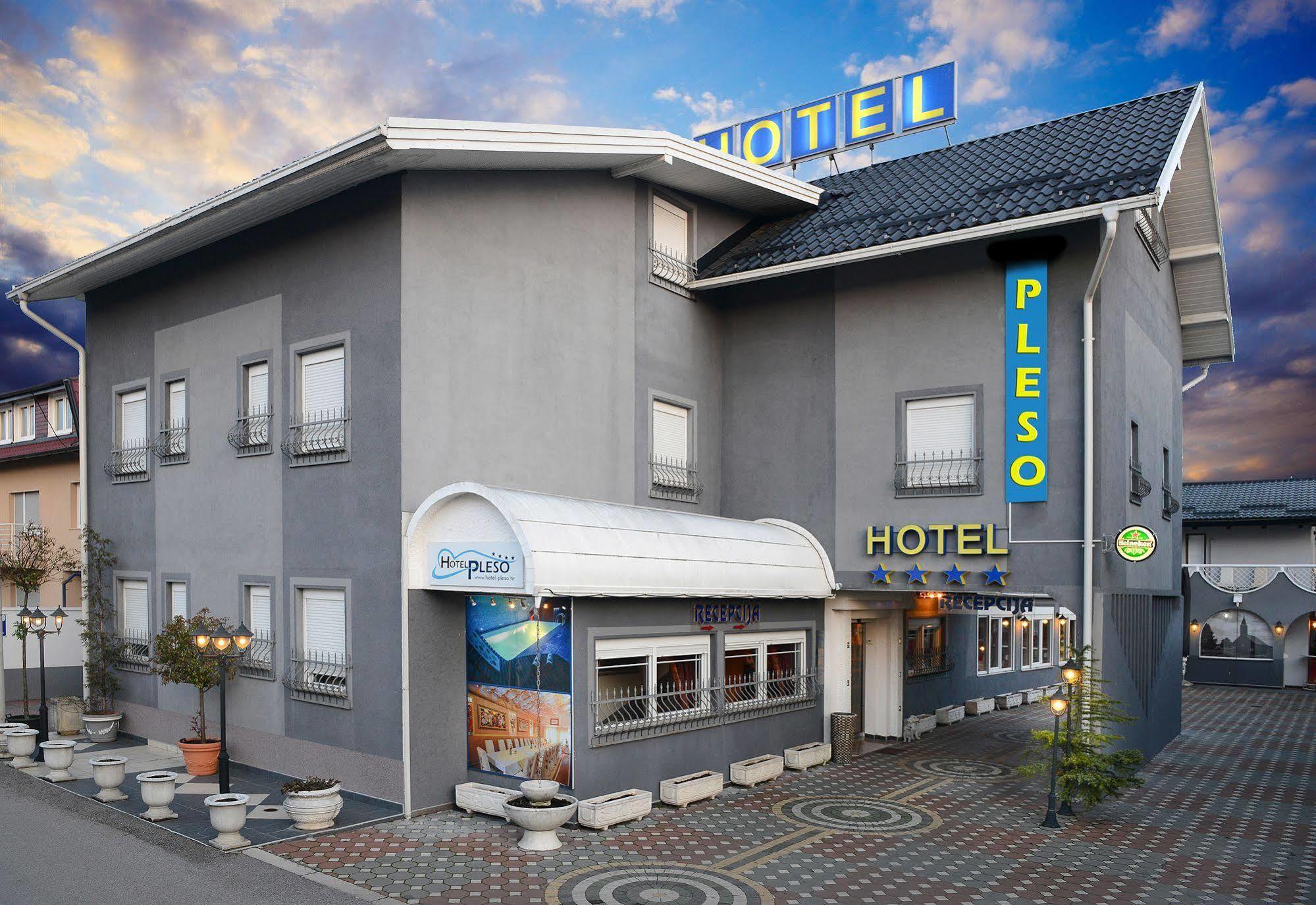 Hotel Garny Pleso Velika Gorica Exterior photo